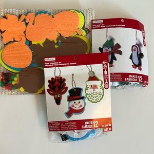 NWT Holiday Craft Kits Christmas and Thanksgiving